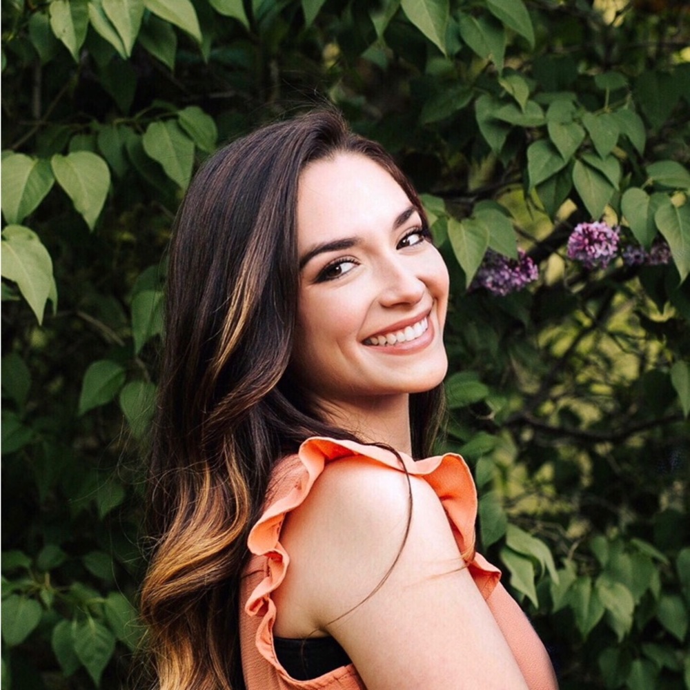 Meet your Posher, Fiorella